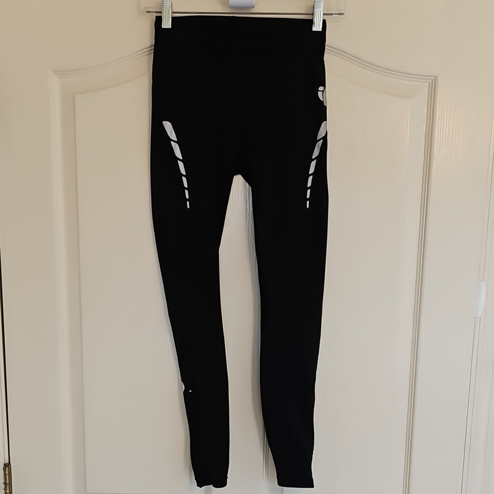 Nike Black Active Leggings with Reflective Accents
